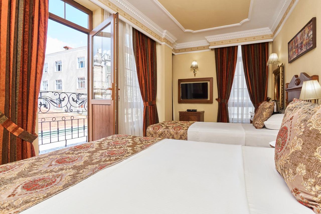 Hotel Western Empire Palace & 4*